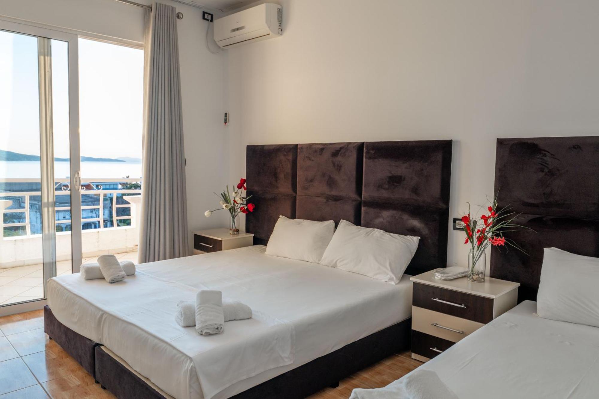Hotel Myrtai - City Center Sarandë Exterior foto